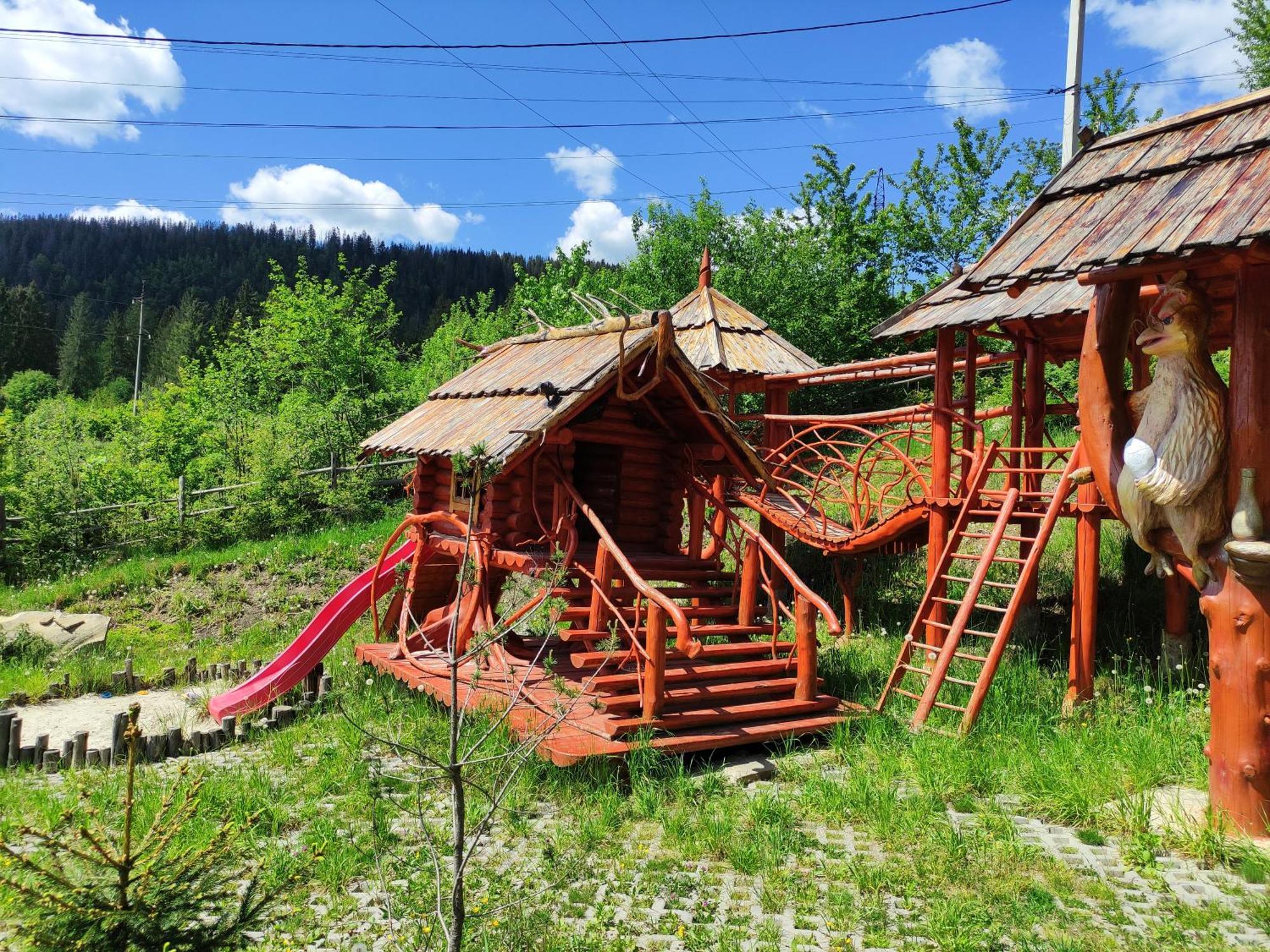 Дерев'Яний Котедж "Казка" Yaremche Exterior foto